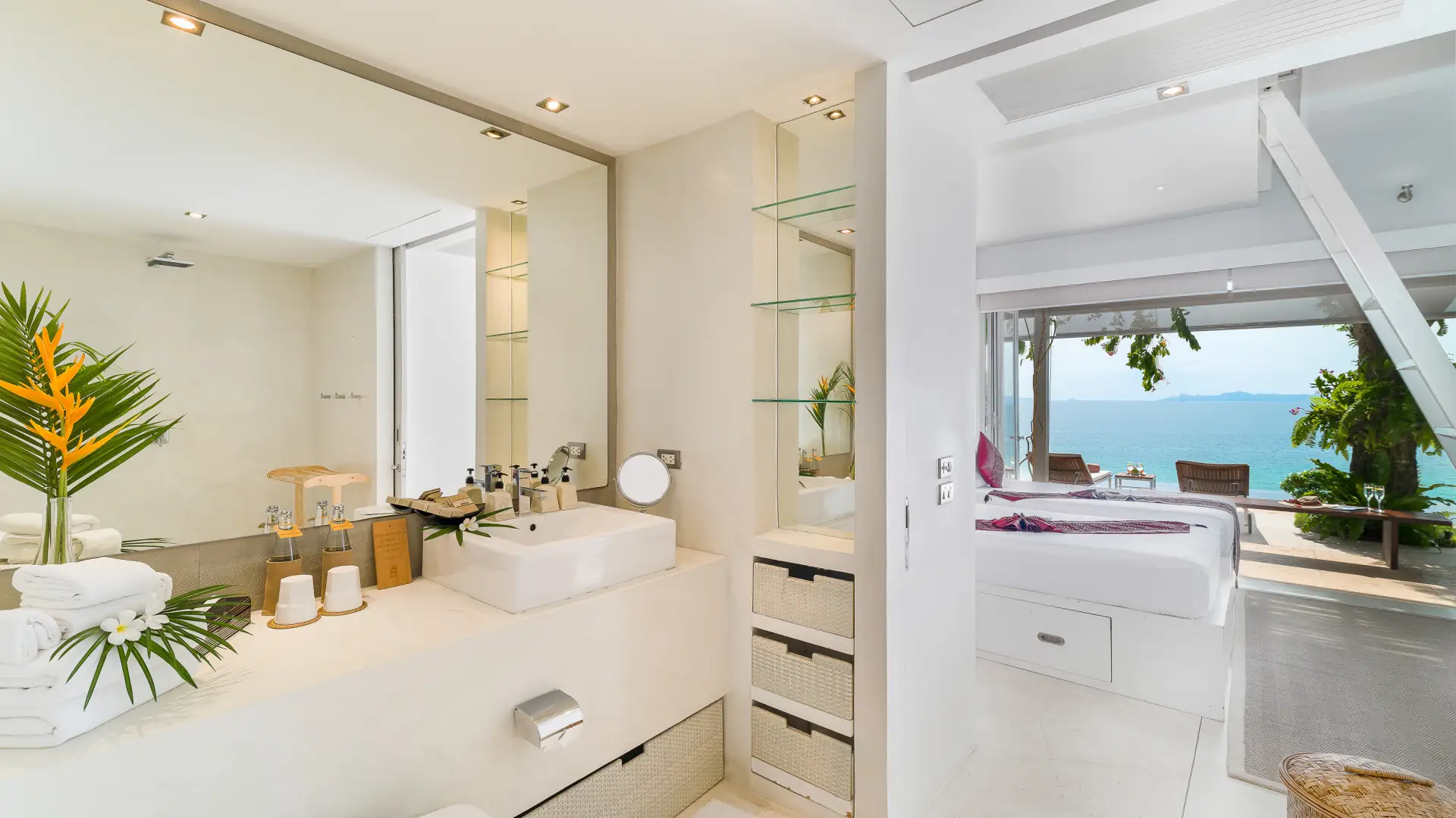 The Headland Villa 3 – 2 Bedroom Family Villa on the Beachfront in Phuket