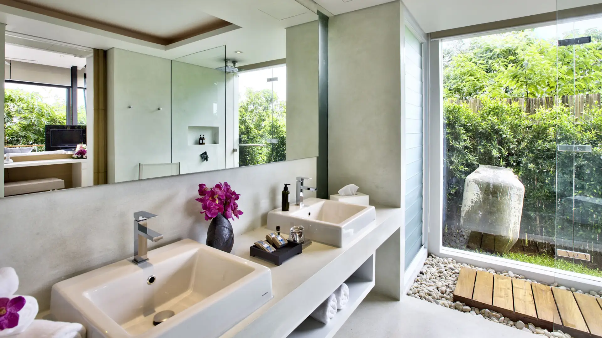 The View -  5 BR with Kids Room Beach View in Samui
