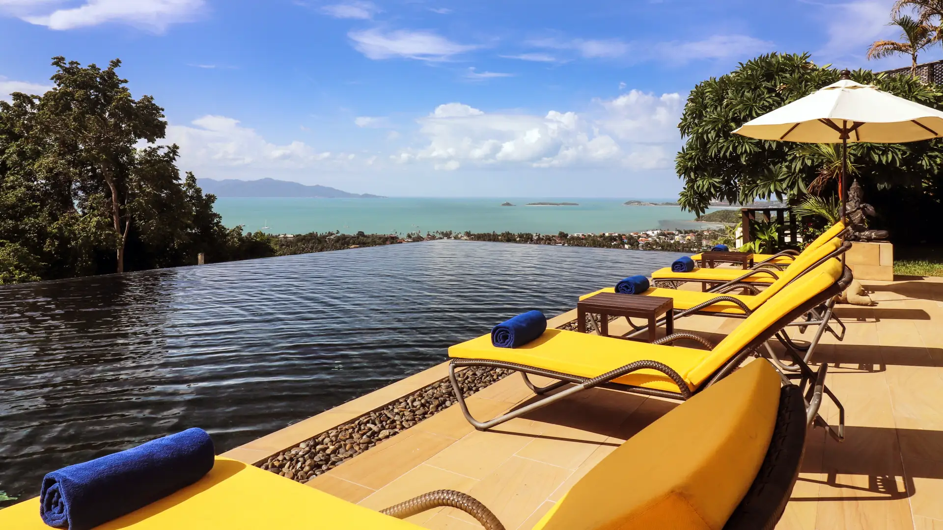 5 Bedroom Beach Villa in Koh Samui