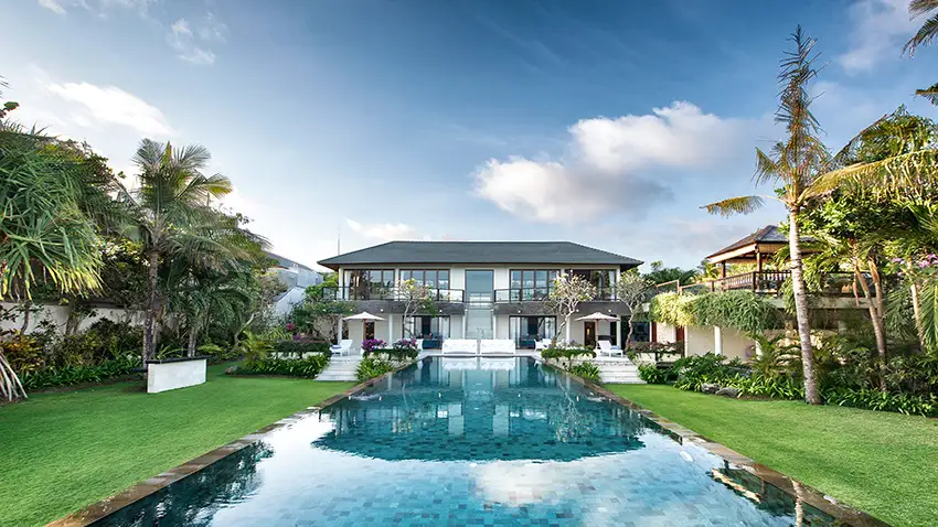 6BR Uluwatu Ultra Luxury Villa