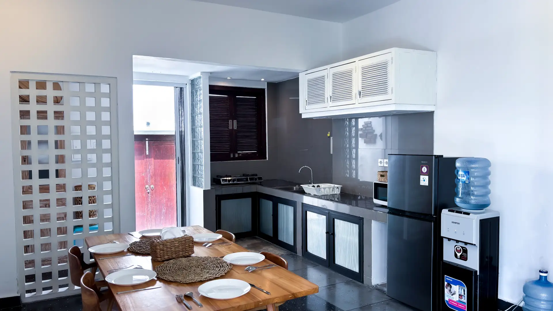 Tropical Chic Haven 3 BR in Seminyak - Villa LaLebay