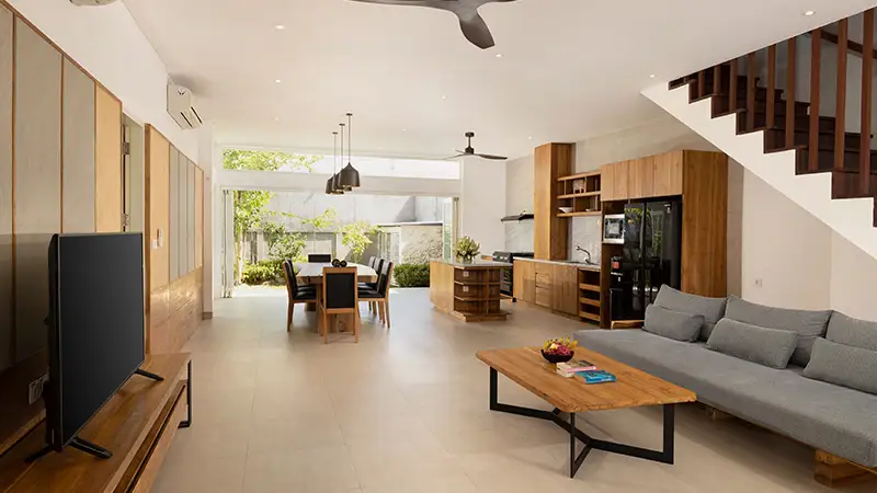 5 Bedroom Stylish Seminyak Escape - Villa Christie