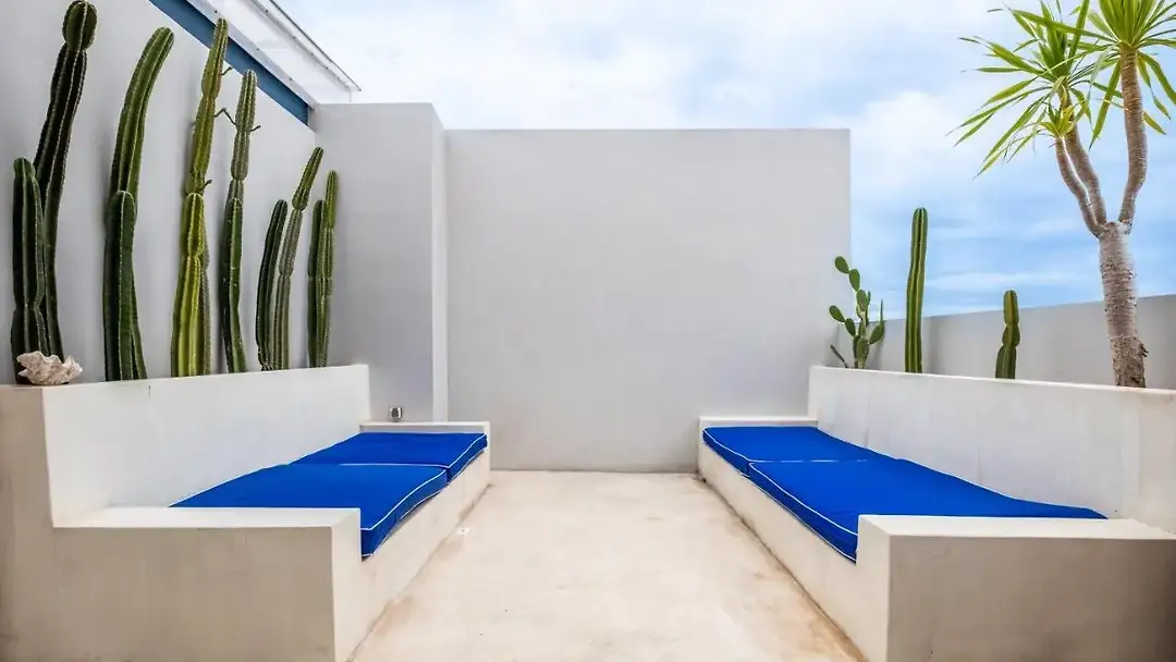 Villa Omah Bleue - Family Friendly Villa in Canggu