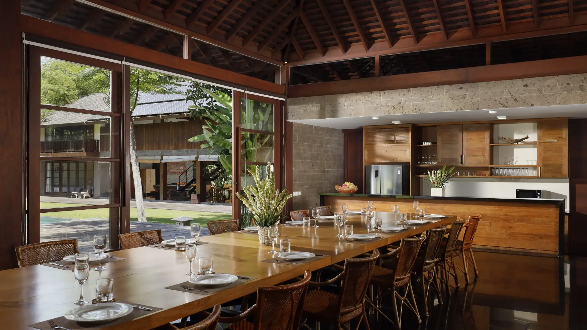 Spacious 7BR Villa Retreat in Kerobokan - Villa Amita