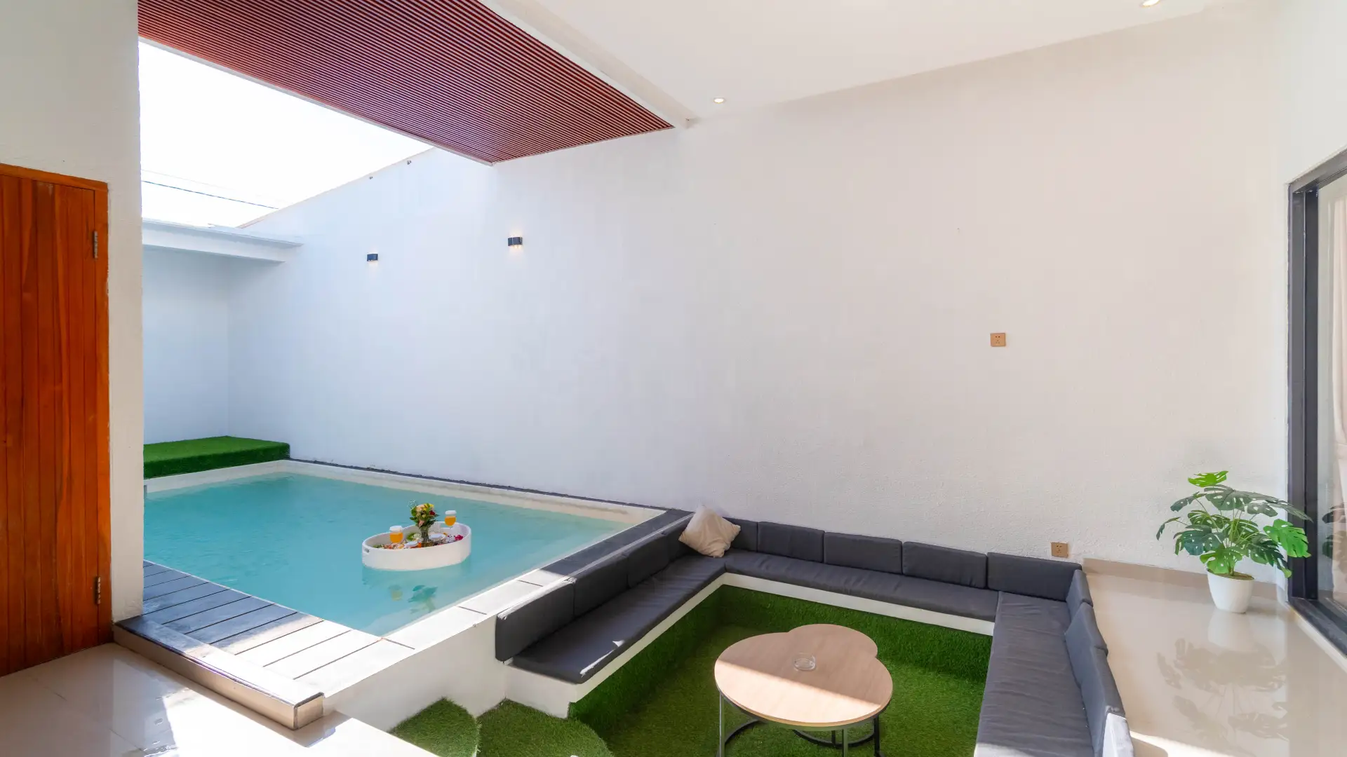 Ghania Villa Ungasan