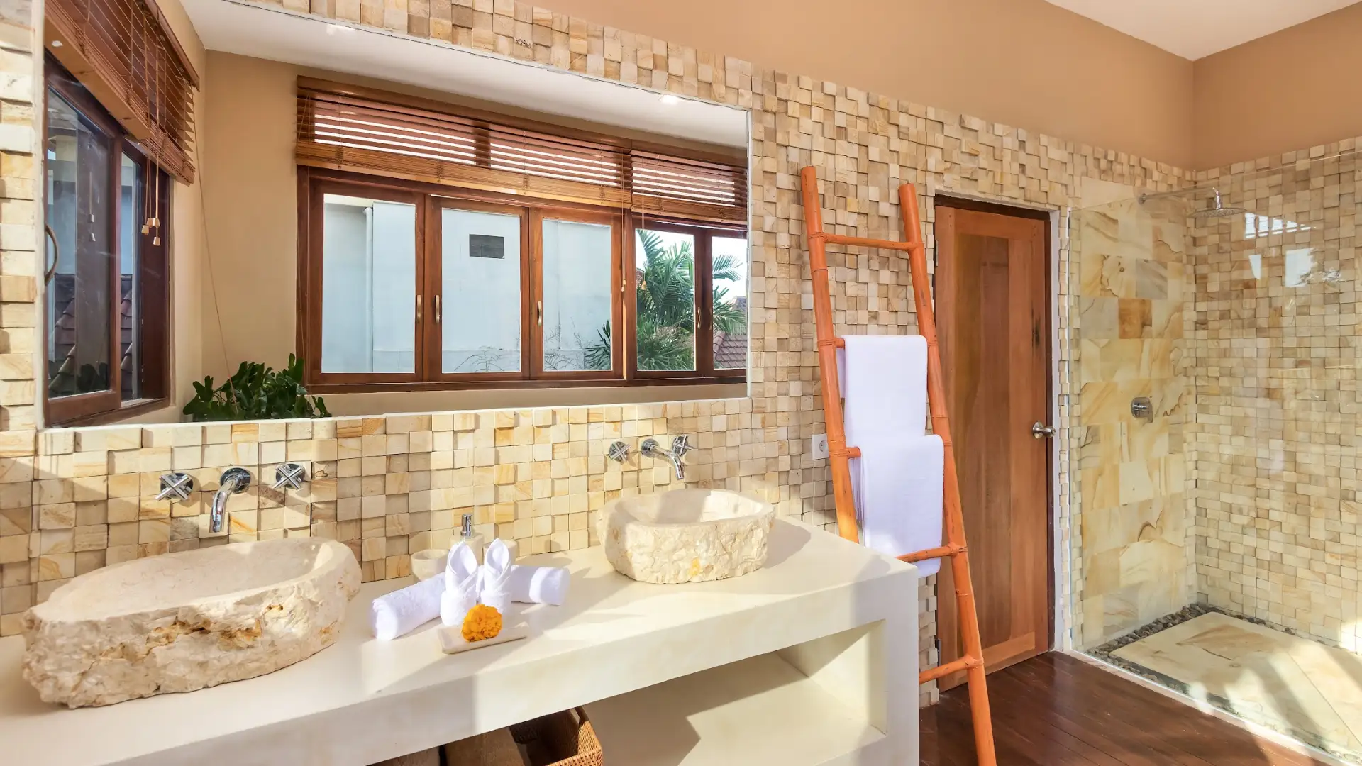 4BR Boho Heaven Near Bintang Supermarket