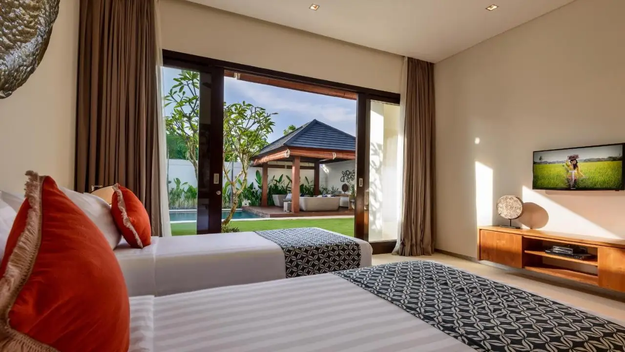 Bedroom - The Maya