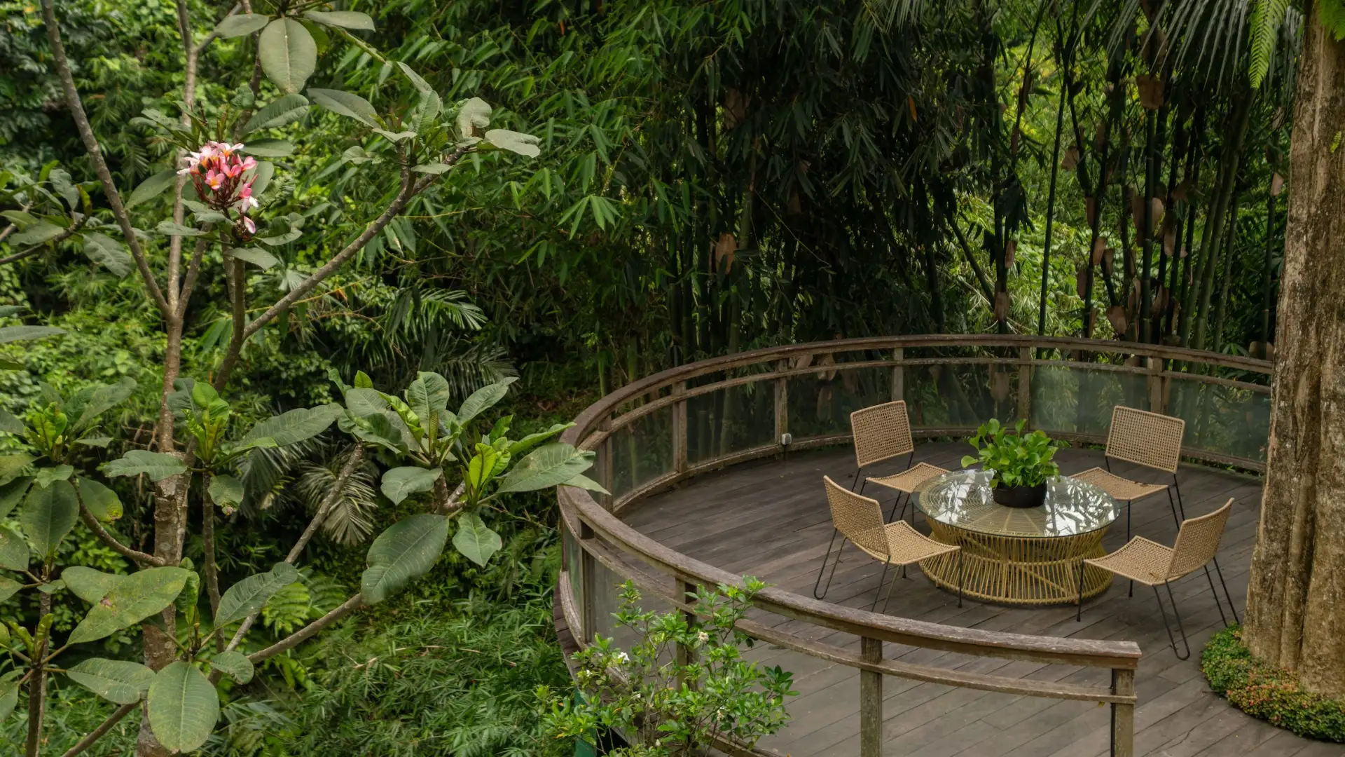 4BR Luxurious Traditional Home in Heart of Ubud