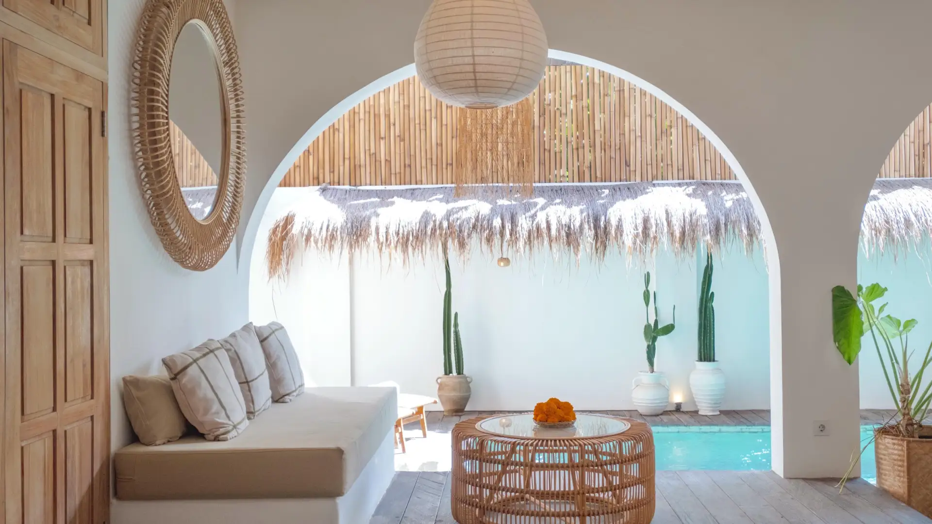 Contemporary and Minimalist 3-Bedroom in Canggu
