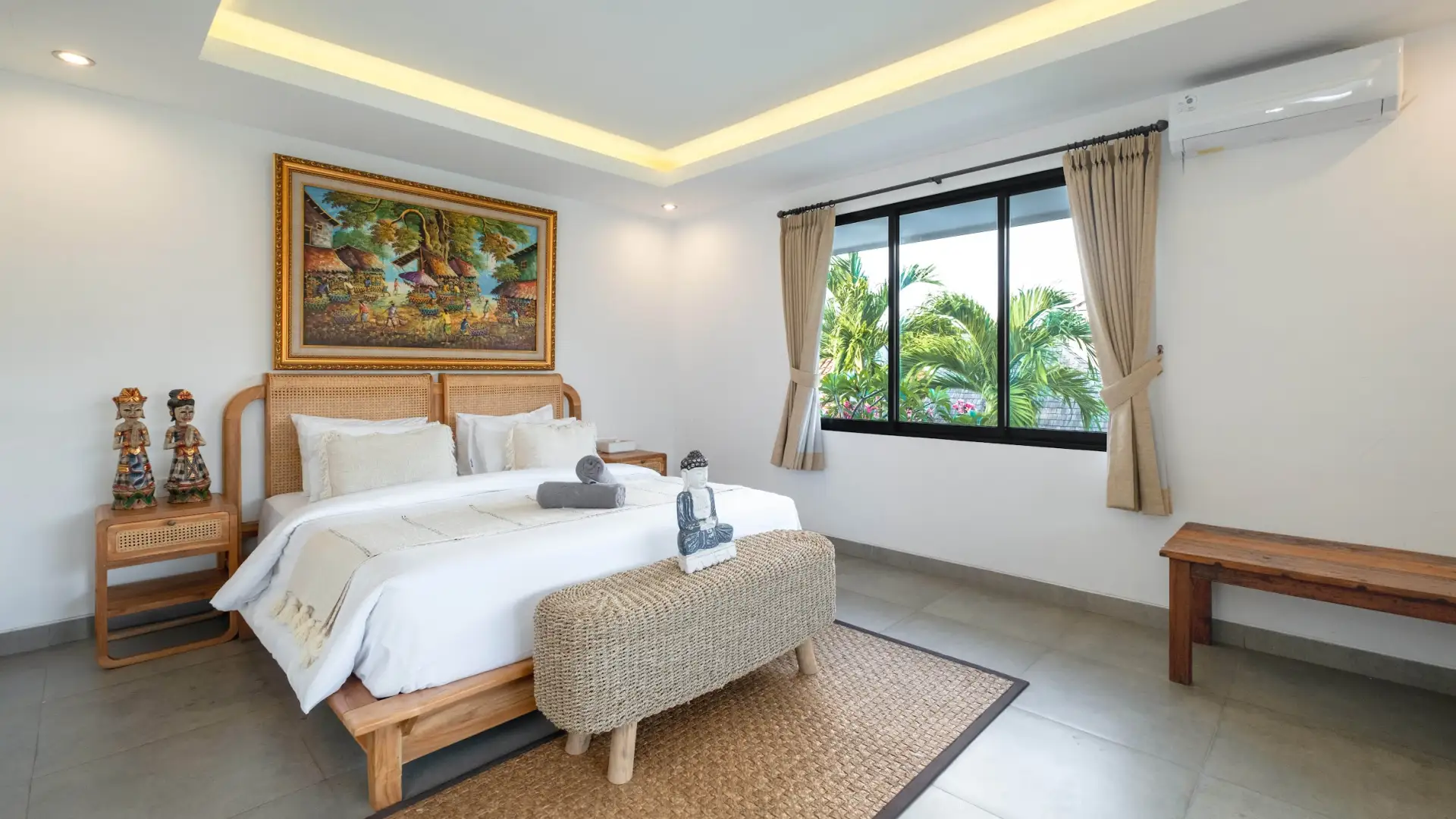 Modern 3-Bedroom Villa with Private Pool