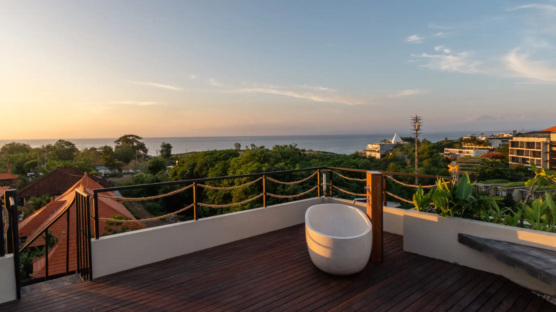 Samastiti - The Sea View Penthouse Bingin