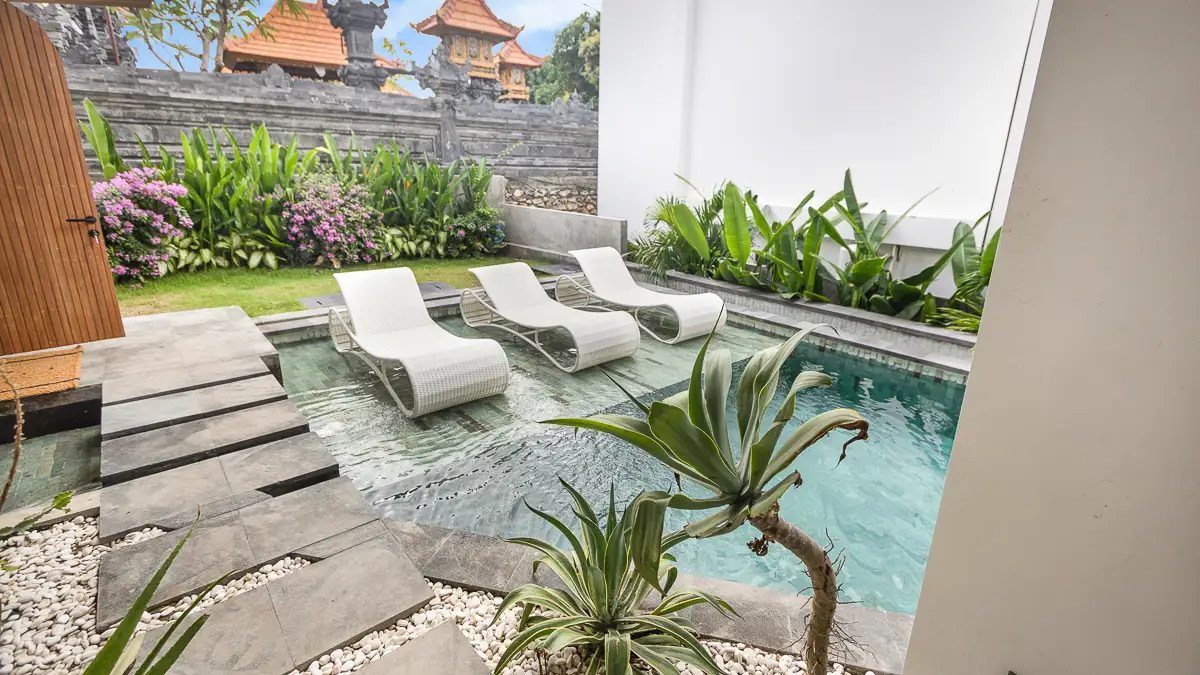 Samastiti - The Pool Garden Suite