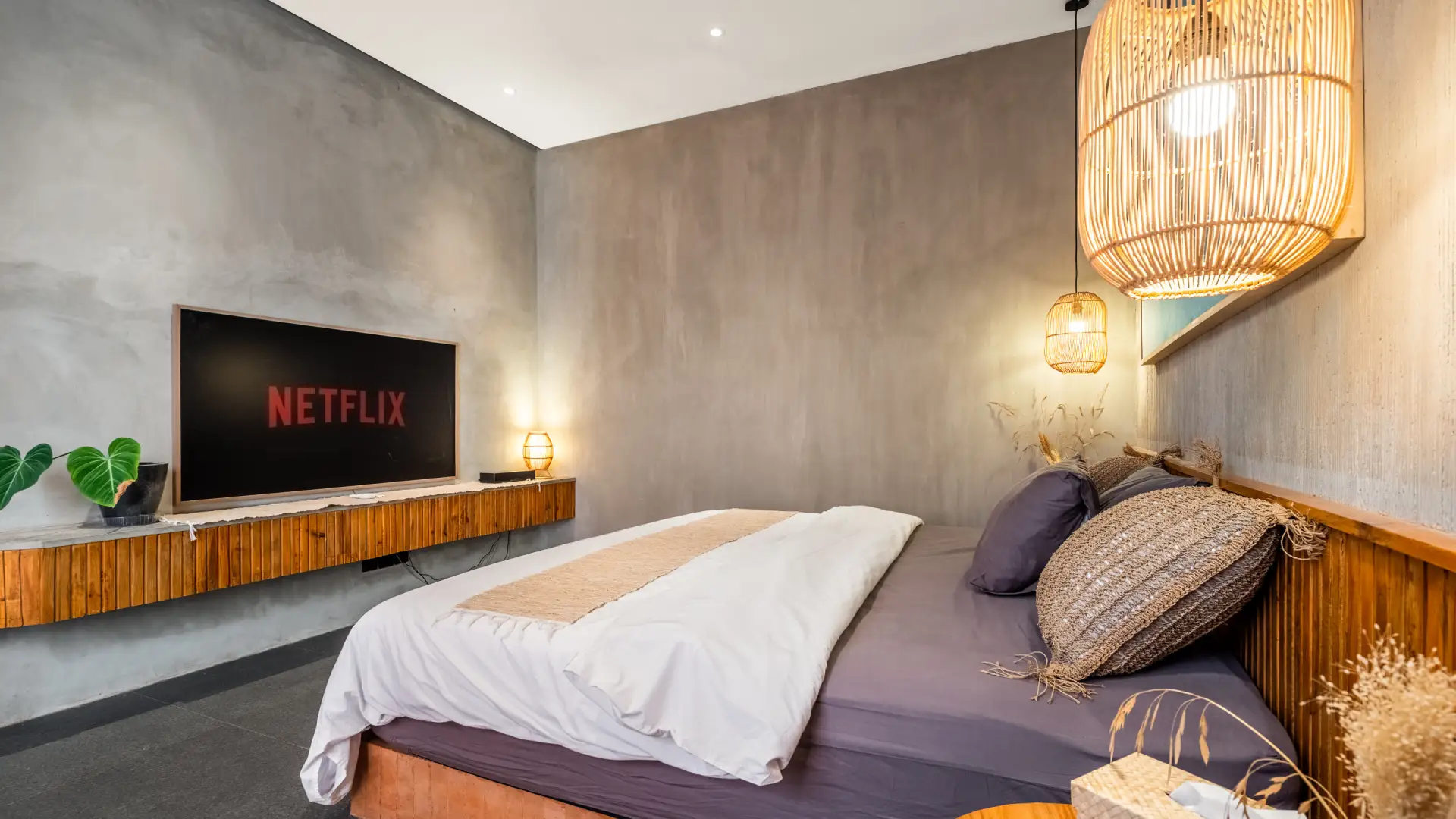 villa dinova bed room