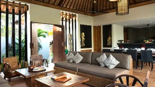 Luxurious 6 Bedroom Villa in Seminyak