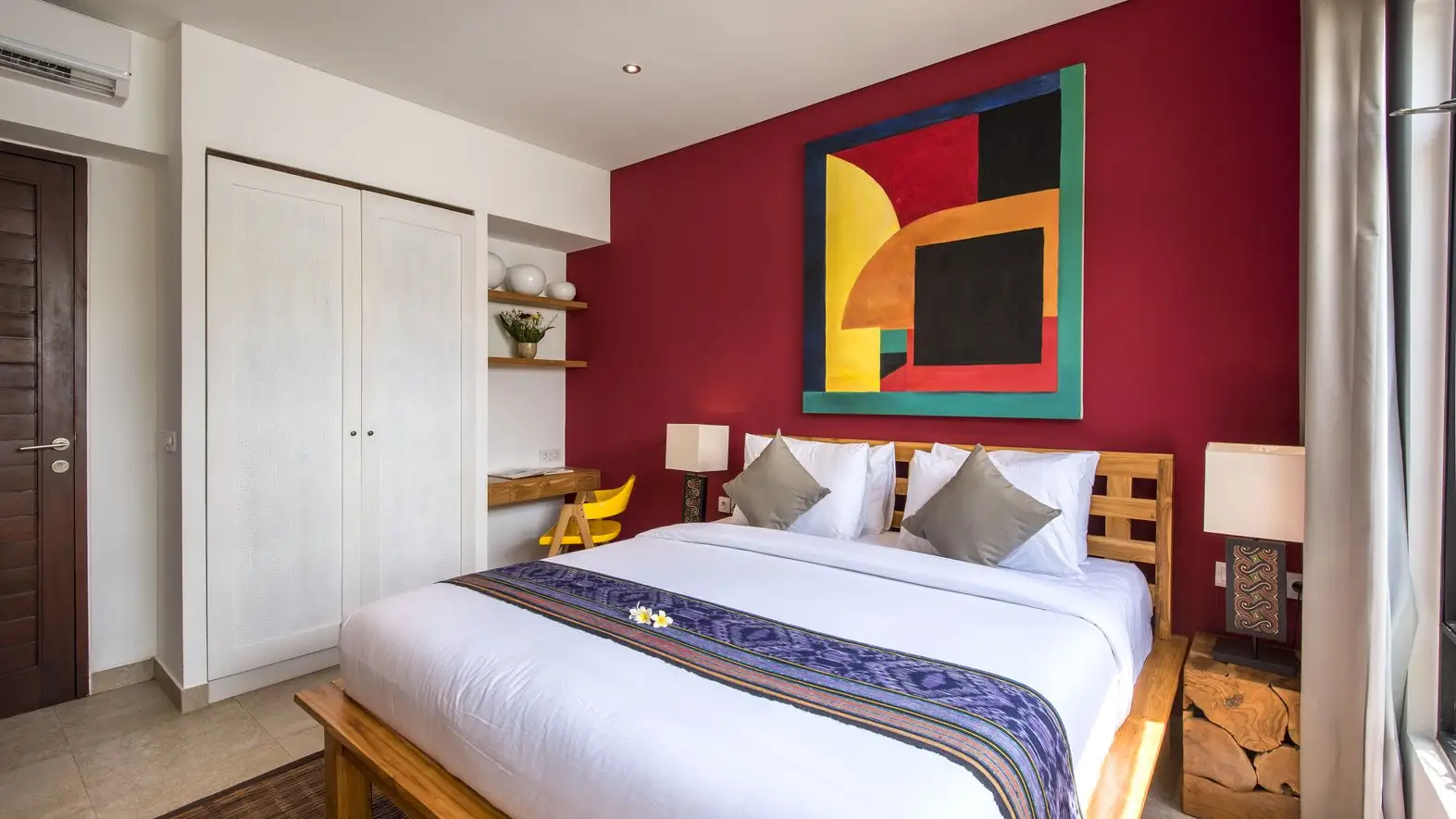 Peaceful 10 bedroom Villa in Seminyak