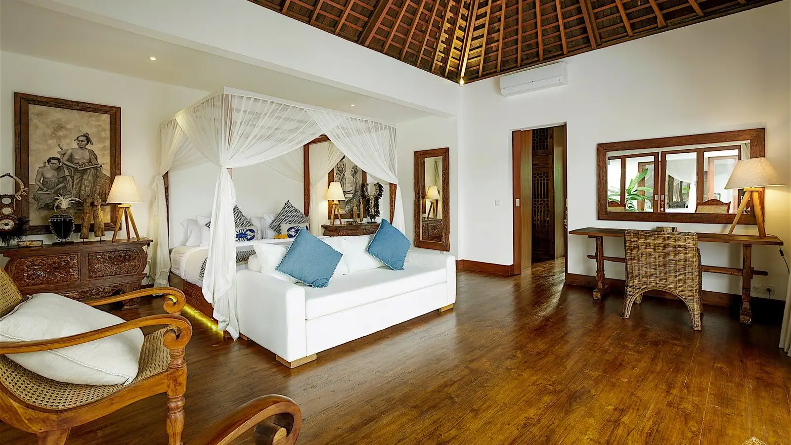 Beautiful 6 Bedroom Villa in Bumbak