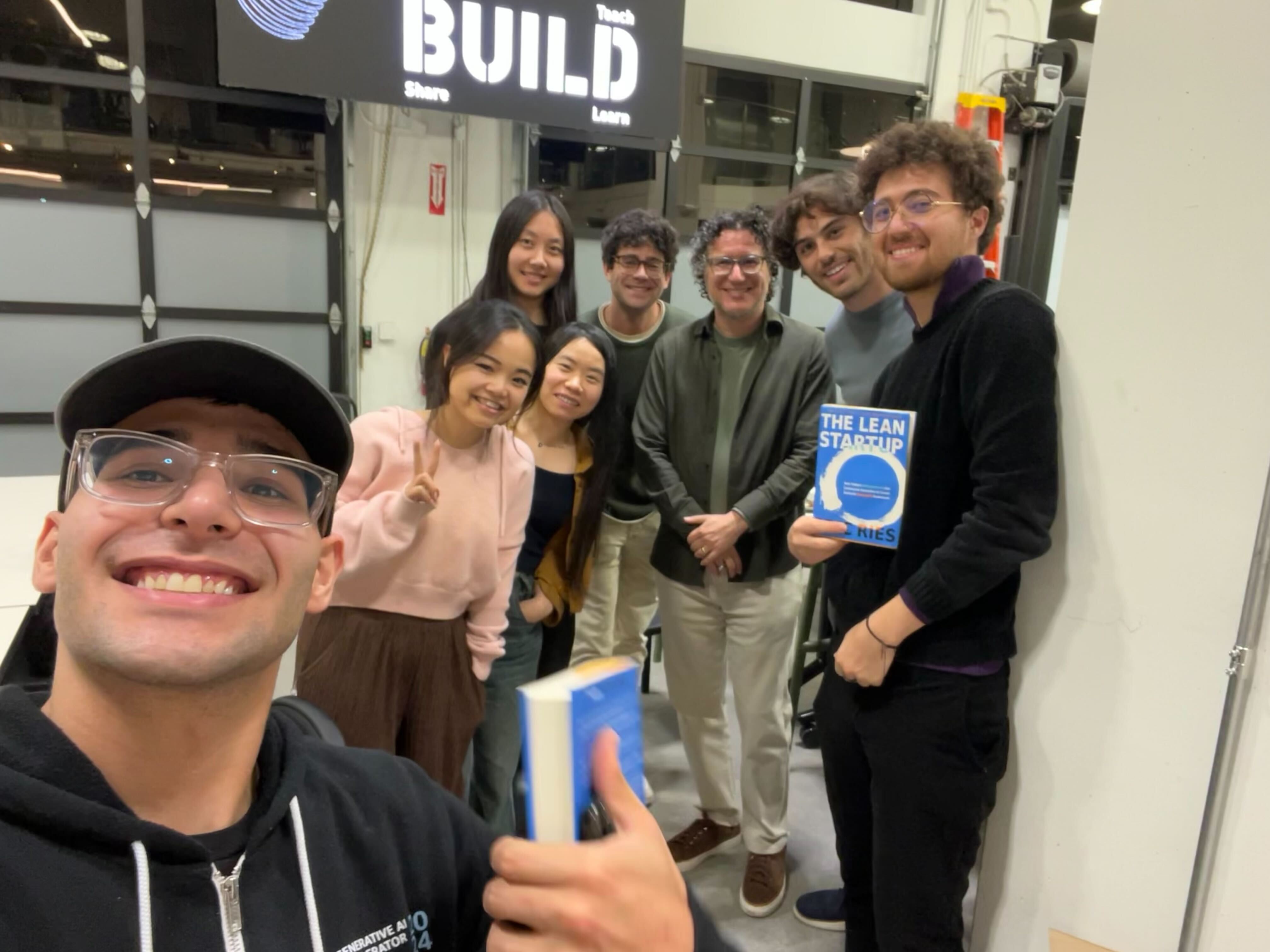 Build-Measure-Learn feedback loop