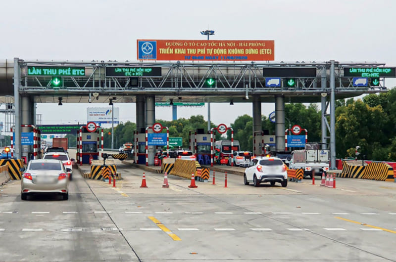 Cách kiểm tra tài khoản thu phí không dừng để đảm bảo đủ số dư chi trả khi xe đi qua trạm thu phí tự động