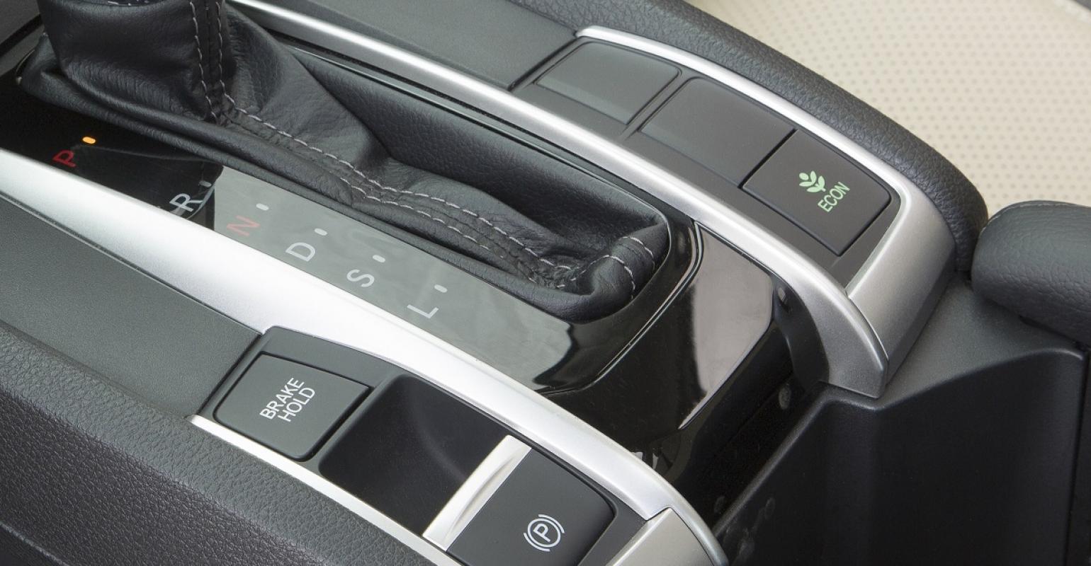 chế độ lái xe nào tiết kiệm xăng nhất hiện nay
