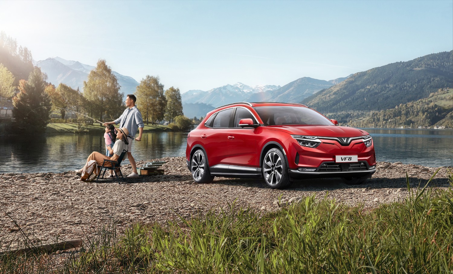 hình ảnh xe ô tô điện vinfast vf 8 sở hữu thiết kế SUV lai Couple