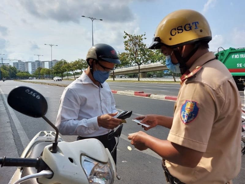 bắn tốc độ phạt bao nhiêu