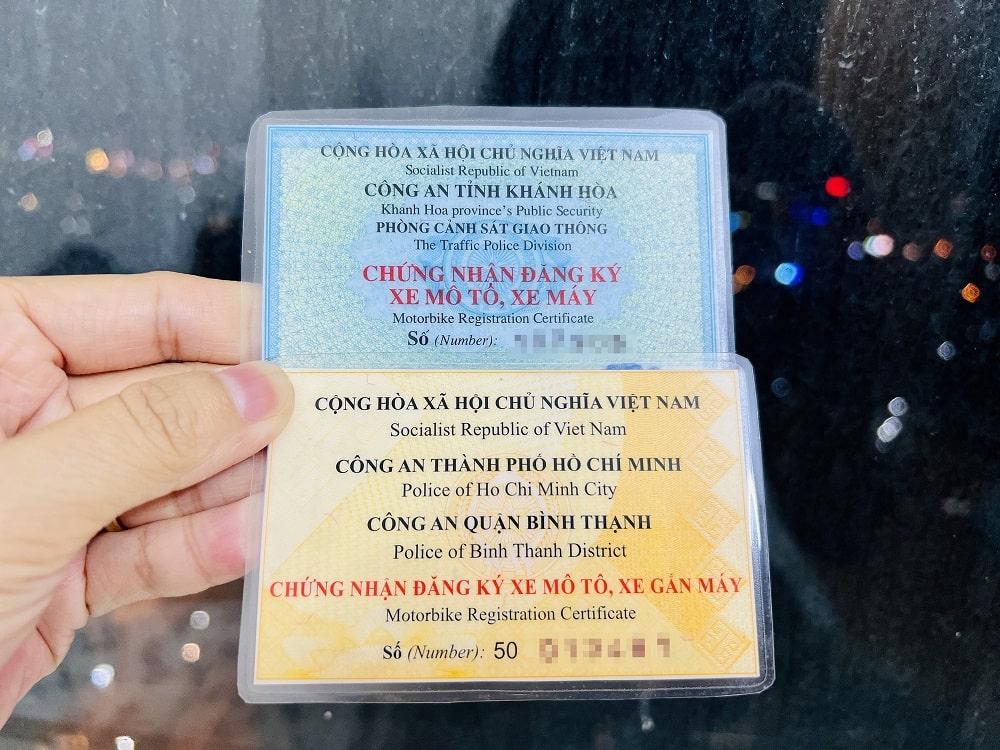bao nhiêu tuổi đứng tên xe máy
