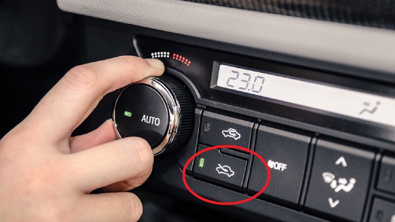 Cân bằng nhiệt độ bên trong và bên ngoài xe