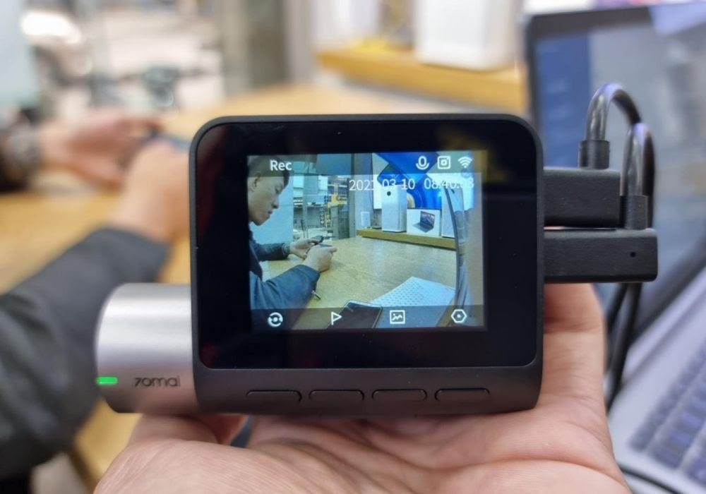 Camera hành trình Xiaomi 70mai 1S