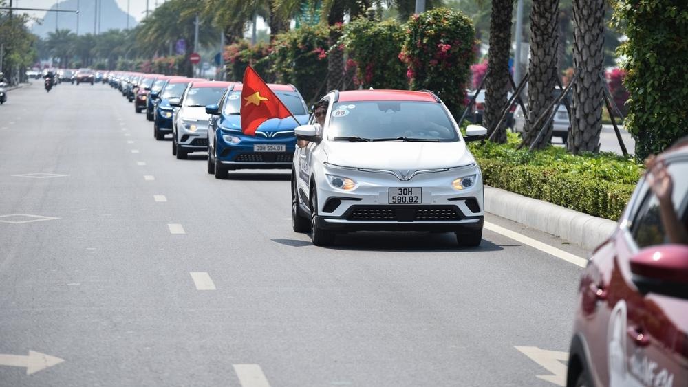 Tìm hiểu cảnh báo va chạm trên VinFast VF e34