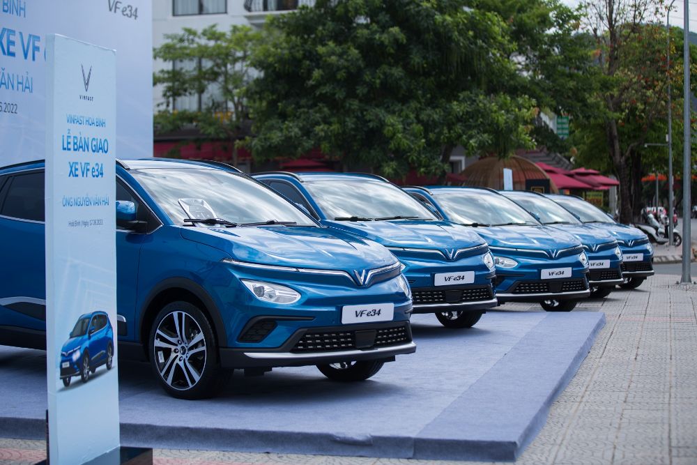 Ứng dụng chạy taxi bằng xe điên