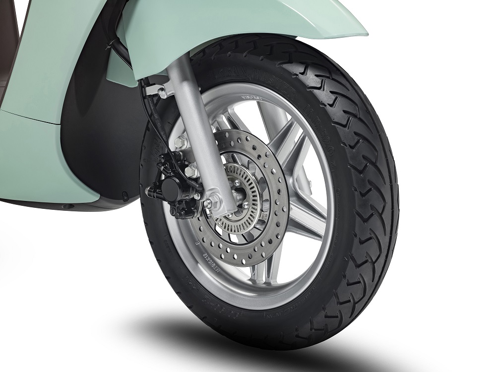 Đánh giá xe máy điện VinFast Vento - Công nghệ chống bó cứng phanh xe