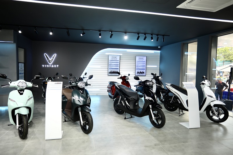 Thủ tục mua xe máy VinFast trả góp với Easy Credit rất đơn giản và nhanh chóng
