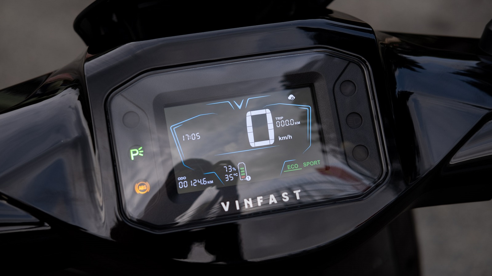 tính năng của xe máy điện VinFast