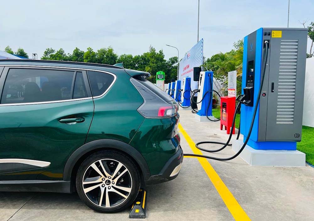 VinFast tìm kiếm Đối tác trạm sạc để mở rộng danh sách trạm sạc VinFast trên toàn quốc