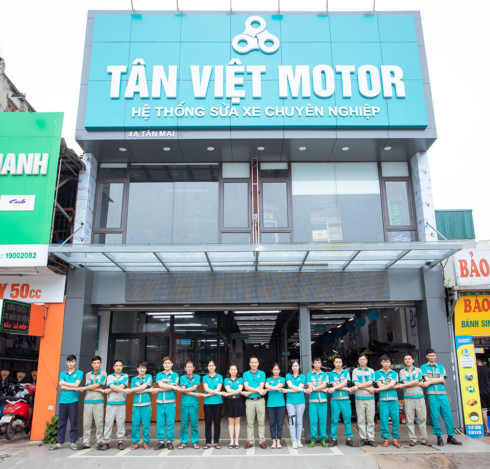 Đội ngũ nhân viên kỹ thuật chuyên nghiệp từ Tân Việt Motor