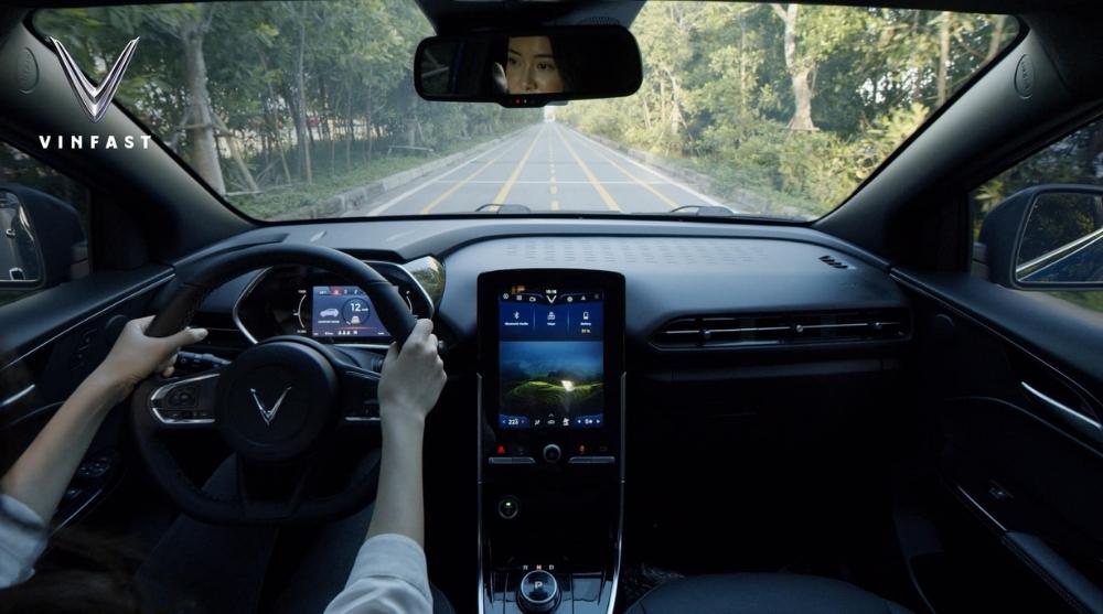 Hệ thống trợ lái xe ô tô điện VinFast