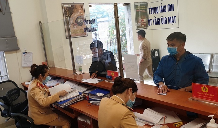 quy trình nộp phạt nguội ô tô trực tiếp