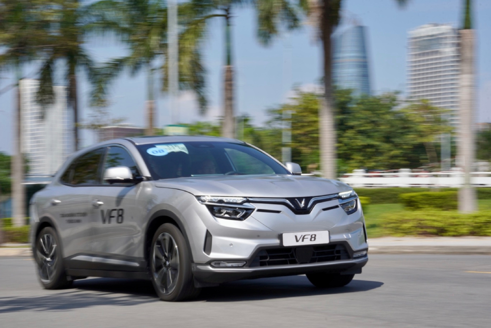 Lái thử VinFast VF 8