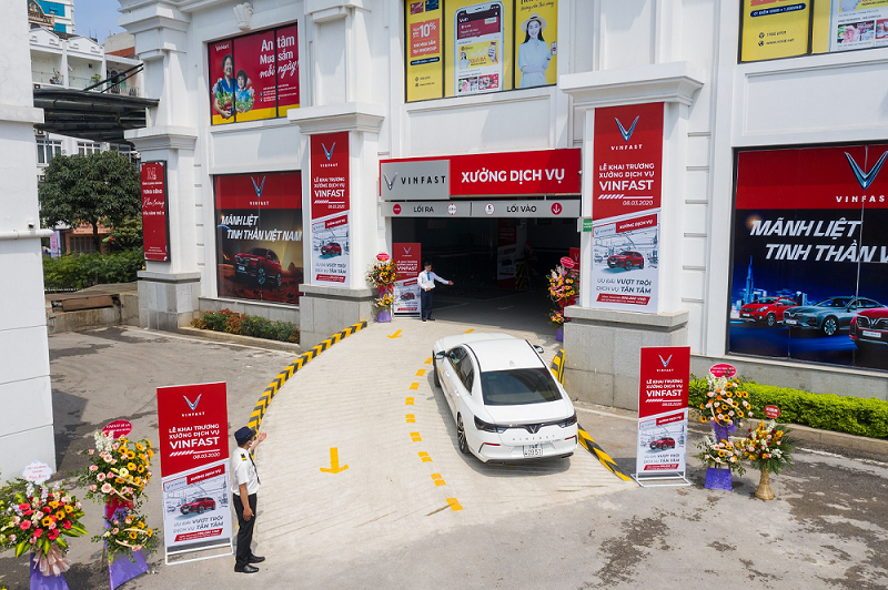 Khoang sửa chữa chung trong xưởng dịch vụ tại VinFast