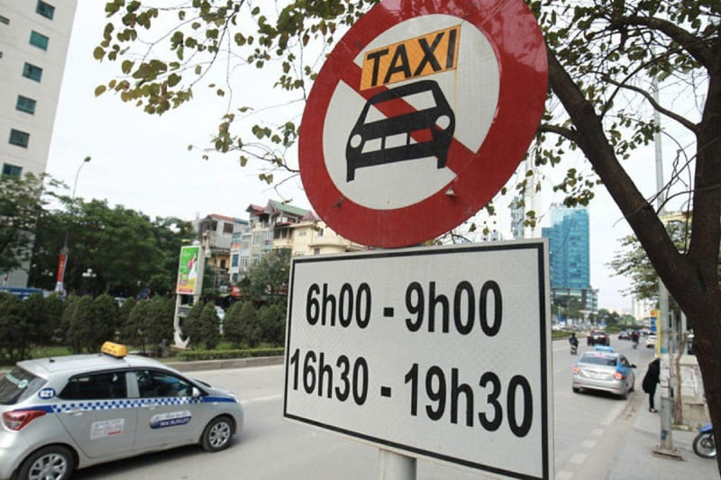 Mức phạt lỗi đi vào đường cấm