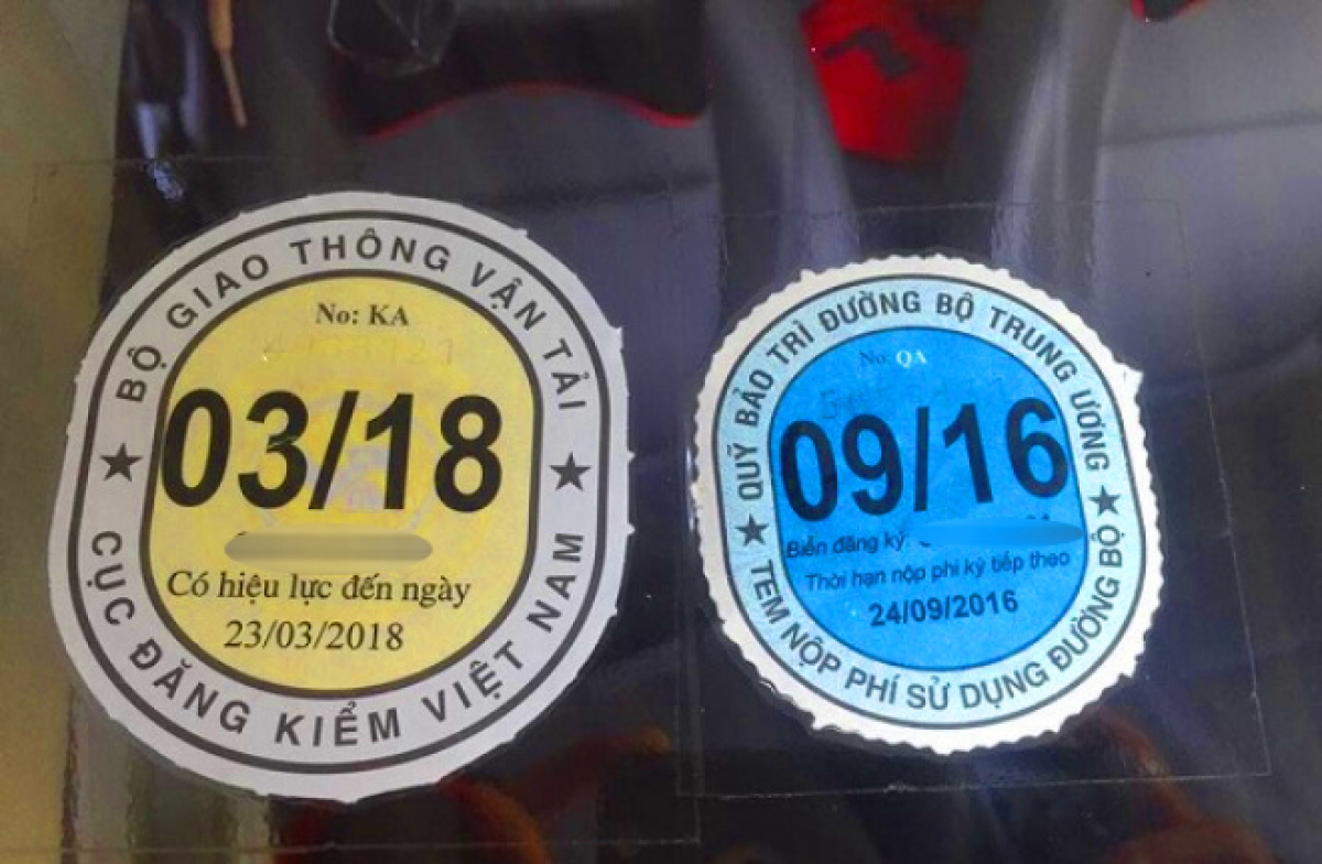 Thời hạn đăng kiểm xe ô tô - Tem đăng kiểm để hỗ trợ thời hạn đăng ký kiểm định