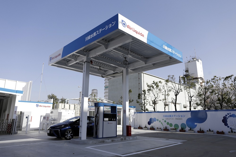 Dùng pin hay nhiên liệu hydro cho xe điện