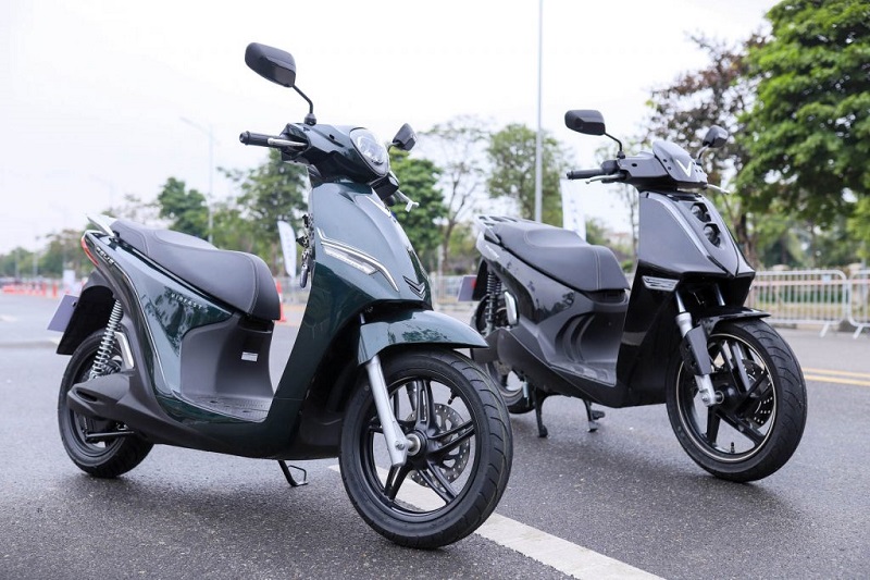 Đăng ký xe máy điện VinFast Feliz phải nộp phí trước bạ khi đăng ký quyền sở hữu phương tiện