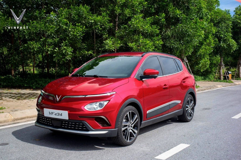 Sổ bảo hành ô tô điện VinFast VF e34