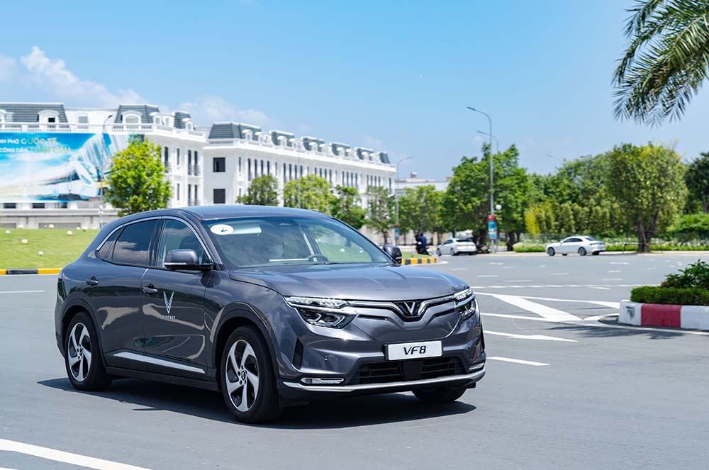 Hướng dẫn sử dụng xe VF 8 trong thời tiết lạnh dành cho lái mới