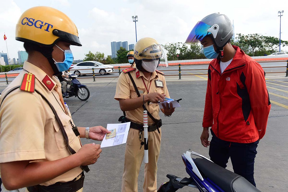 tra bảo hiểm xe máy