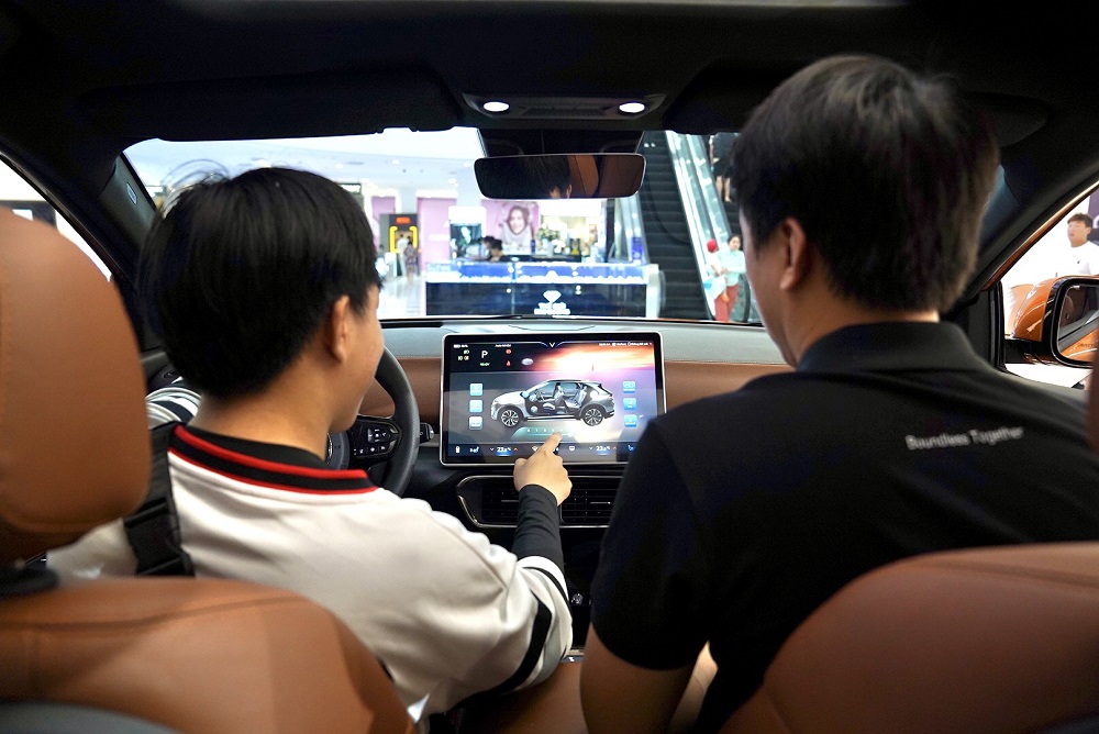 Lái thử VF 8