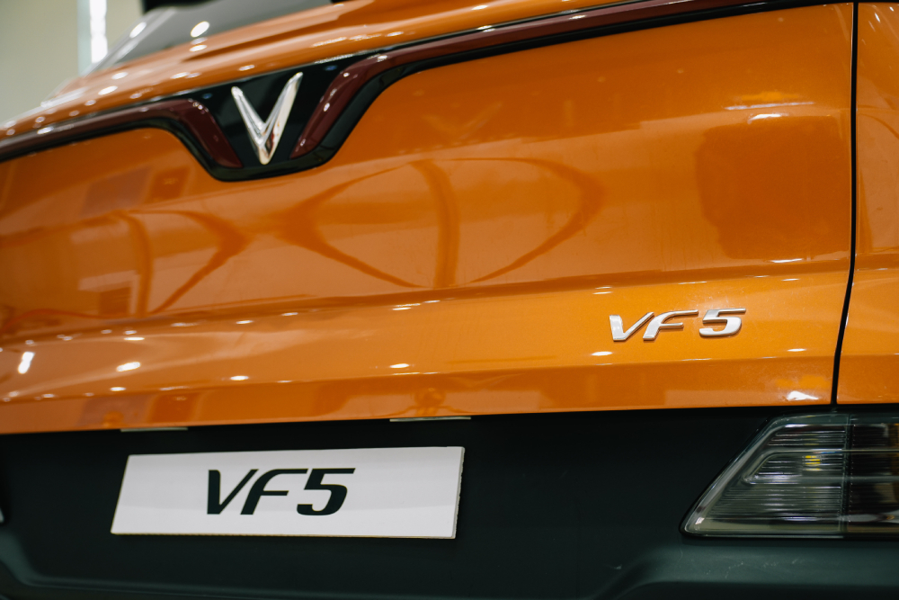 Đuôi xe VinFast VF 5 Plus