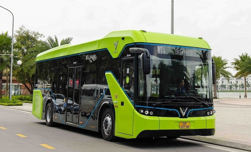 Xe buýt điện VinFast với thiết kế hiện đại