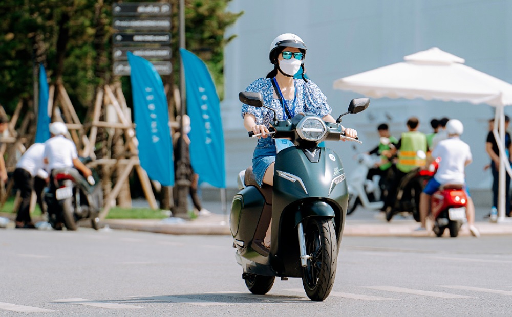 xe máy nhỏ gọn